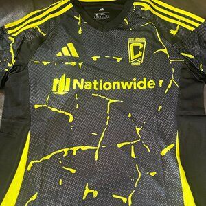 Adidas MLS COLUMBUS CREW Men's JERSEY Sz M,L,XL,2XL New w tags